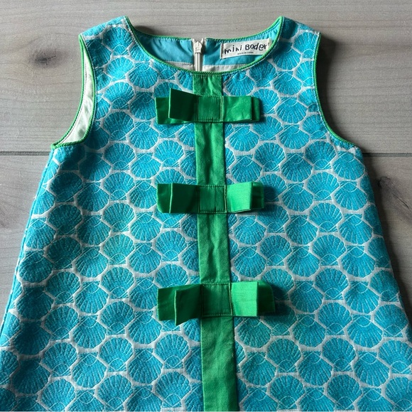 Mini Boden Green and Blue Seashell Pattern Kids Shift Dress - Picture 2 of 3